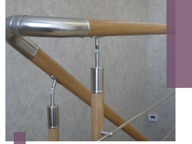 Комбинированные перила на заказ в Элисте — монтаж и производство