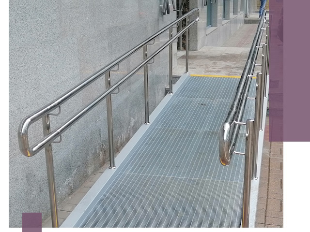 Пандусы для инвалидов в Элисте — изготовление и монтаж