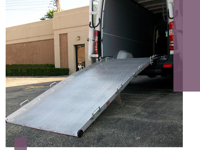 Мобильные пандусы в Элисте — производство, монтаж и аренда