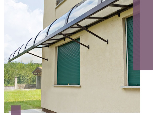 Козырьки над окнами в Элисте — изготовление и монтаж по выгоде