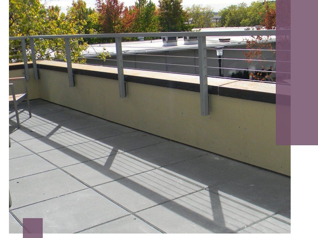 Металлические парапеты под ключ в Элисте: монтаж и изготовление