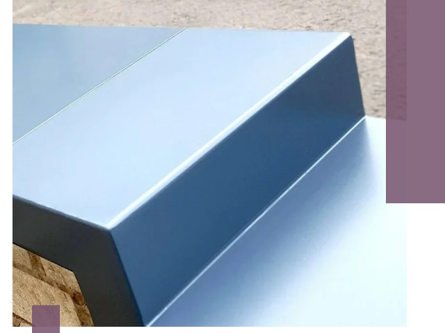 Крышки на парапет в Элисте: изготовление и монтаж под ключ