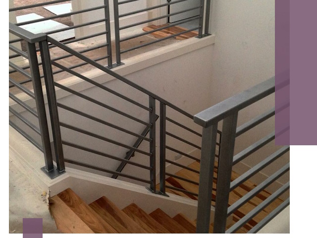 Изготовление поручней из металла и дерева в Элисте