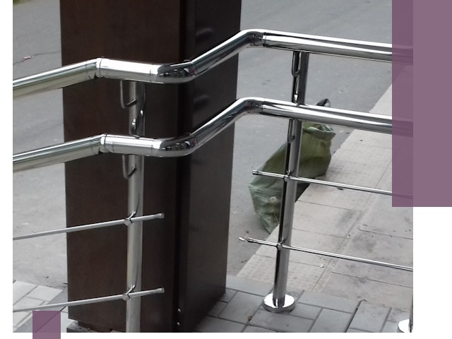 Монтаж поручней из нержавеющей стали в Элисте качественно и быстро